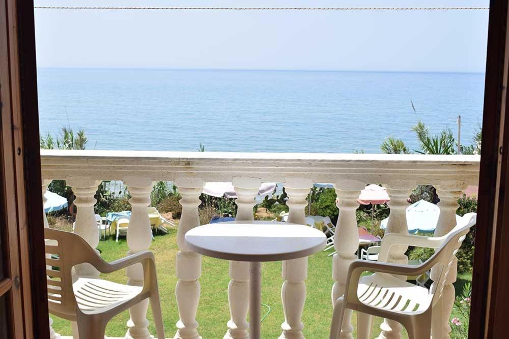 Sunset Bay Studios Agios Georgios  Luaran gambar